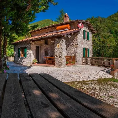 Casa * Pescaglia